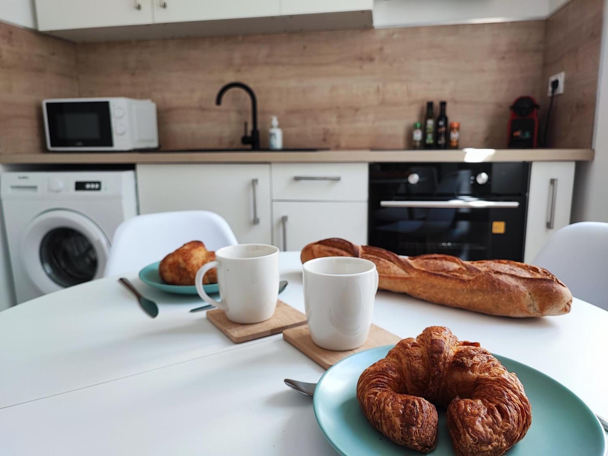 Pause Entre Cite Et Bastide *Clim *Wifi *Smart Tv Apartment Carcassonne Exterior photo